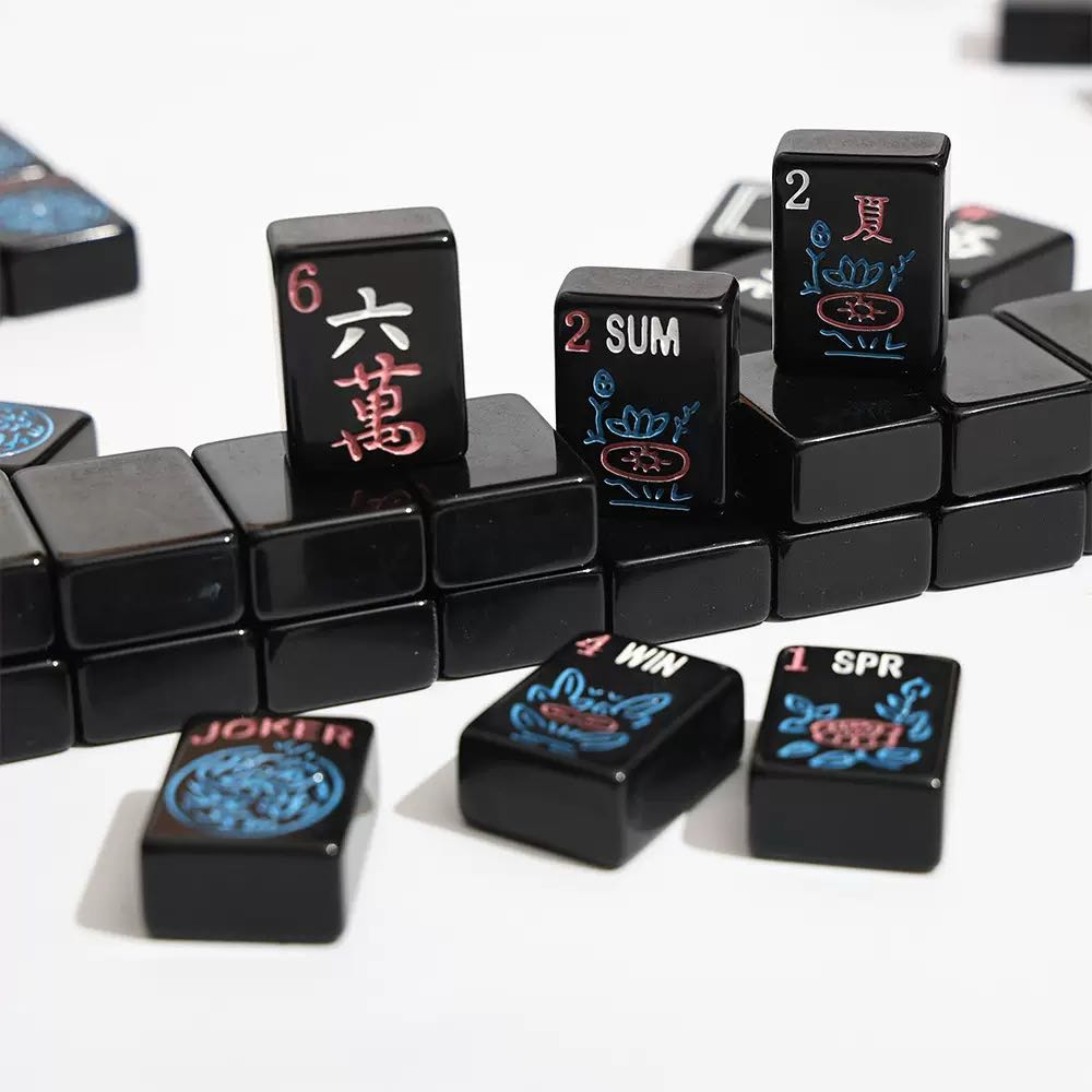 Black Neon Mahjong Set – 166 Tiles (Melamine, Engraving + UV Print)